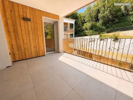 appartement 3 pièces 55 m²