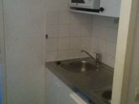 studio 1 pièce 18 m²