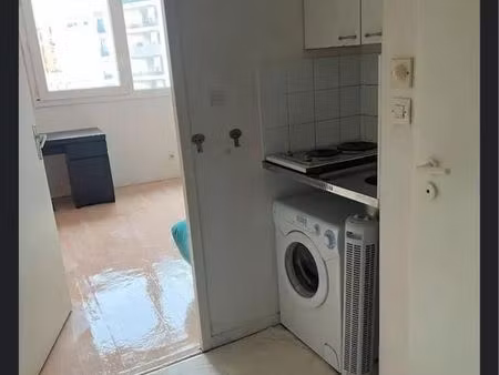 studio 1 pièce 18 m²