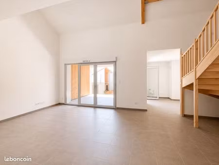 duplex 4 pièces 109 m²