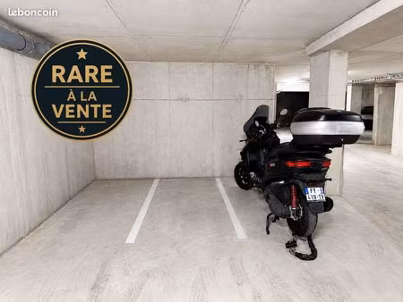 2 places parking moto à vendre marseille 13010
