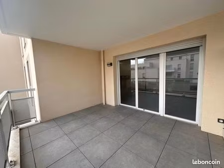 appartement 3 pièces 68 m²