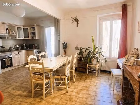 maison de village 3 pièces 100 m²