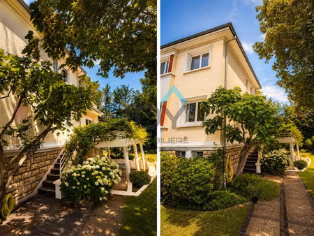 maison de luxe à vendre dans le quartier lac inferieur