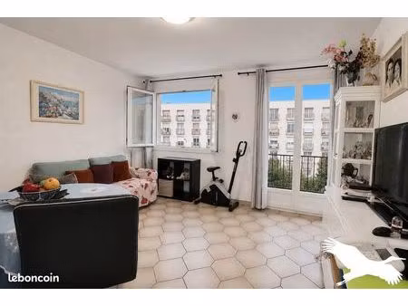 appartement 3 pièces 56 m²