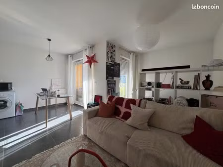 appartement t1 - 28m2- lyon 8