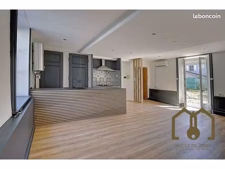 appartement 3 pièces 54 m²