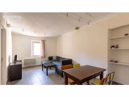 appartement t2 entrée indépendante