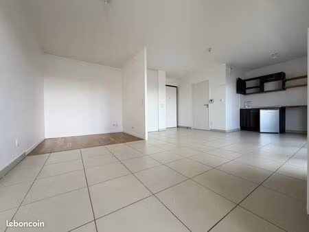 appartement 1 pièce 36 m²