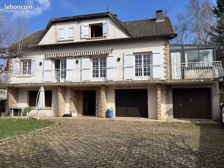 maison 10 pièces 200 m²