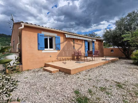 maison de plain pied avec jolie terrain