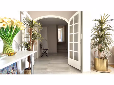maison de luxe à vendre à roquebrune-sur-argens