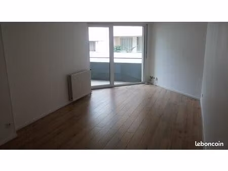 appartement t3 gratte ciel