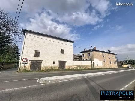 maison 8 pièces 227 m²