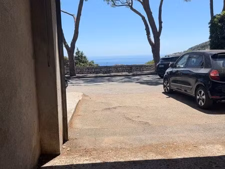 garage + place de parking attenante  villefranche sur mer  à 1 lm du port de nice