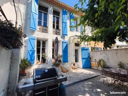 maison du xixe rénovée avec 4 chambres  jardin arboré et terrasse
