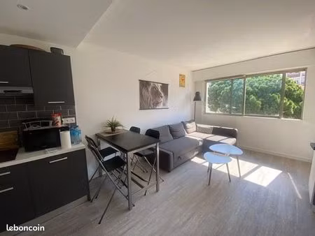 studio cabine ideal étudiant sophia antipolis