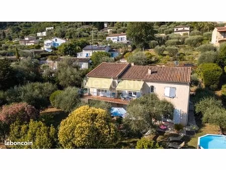 maison 6 pièces 163 m²