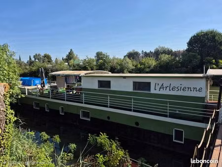 péniche d’habitation