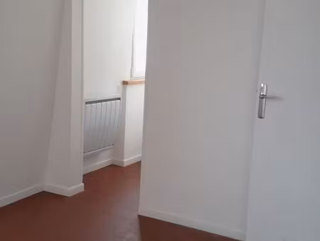 studio parfait état et isolation performante
