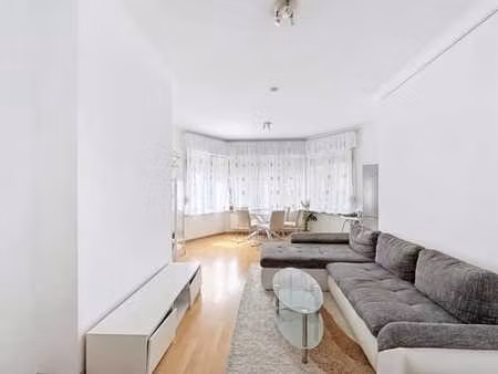 lumineux appartement 2 chambres proche woluwe-saint-lambert