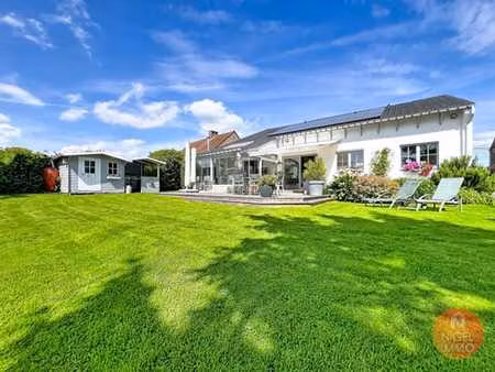superbe bungalow  4 chambres  caves  garage  jardin  peb d.