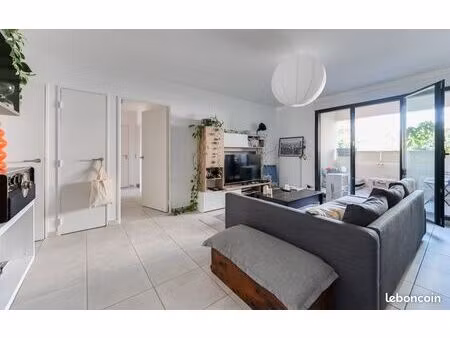 appartement t4 - lyon 7 - debourg