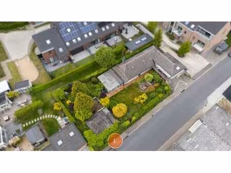 bouwgrond met bestaande woning op 763m² grond