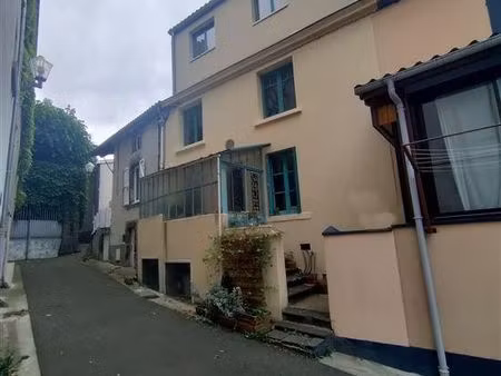chambre 1 pièce 17 m²