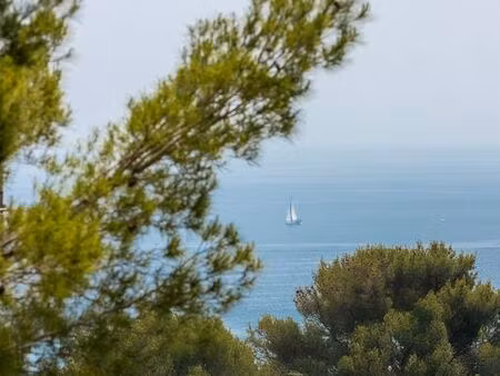 propriété 6 pièces 150 m²