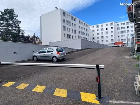 place de stationnement
