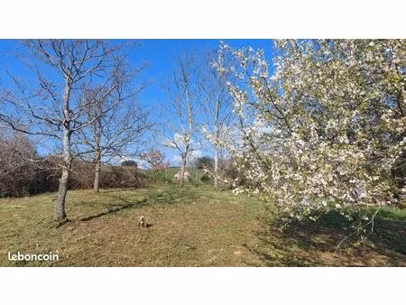 terrain de loisir 3700 m2