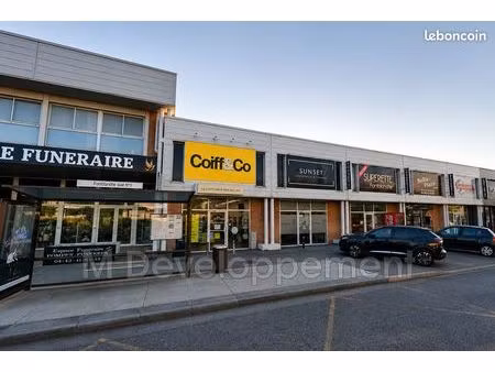 local commercial 200 m² vitrolles