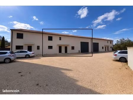 local - bureaux