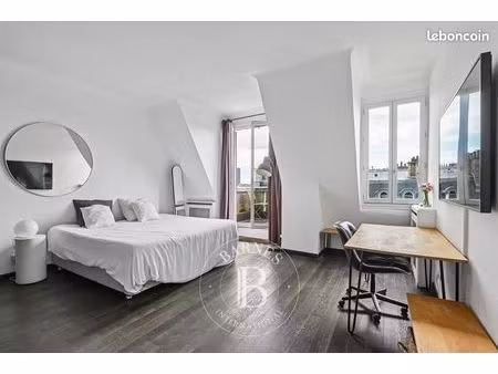 studio 1 pièce 27 m²