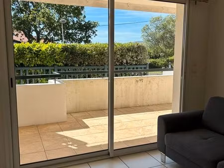 a louer joli t2- 32m2 + terrasse