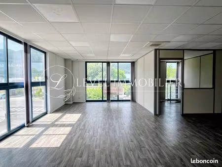 local 165 m² aubagne