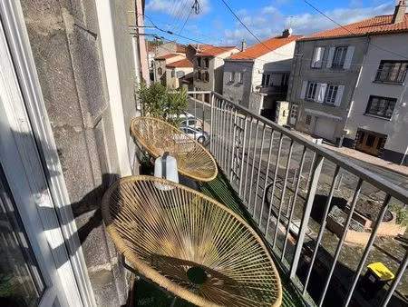 appartement dans le bourg de ceyrat