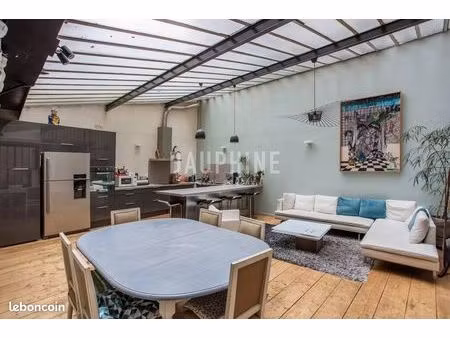 loft/atelier/surface 7 pièces 197 m²