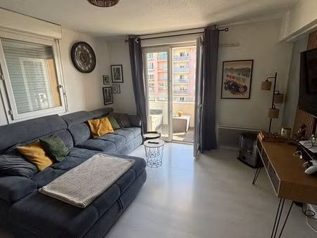 appartement t3 61 m2