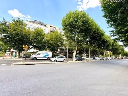 chamalières - carrefour europe  t3 avec balcon ascenseur et garage