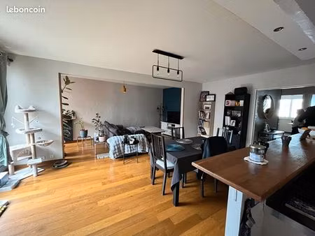 appartement 5 pièces 100 m²