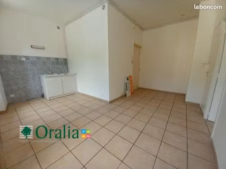 appartement 1 pièce 27 m²