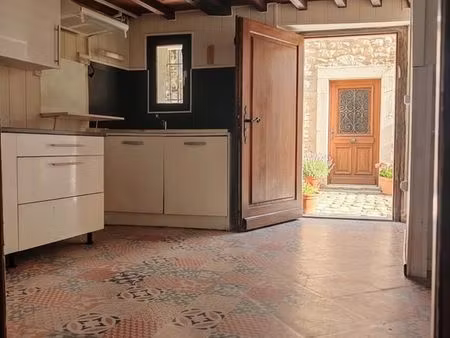 maison de village à rénover en r+2 de 54 m²