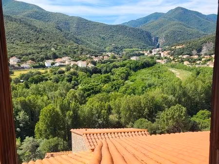 joli village proche céret