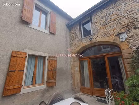 maison de village 7 pièces 202 m²