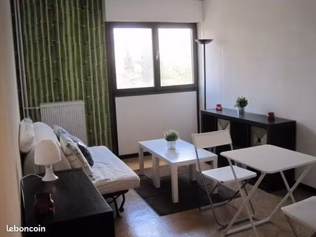 location studio 13009