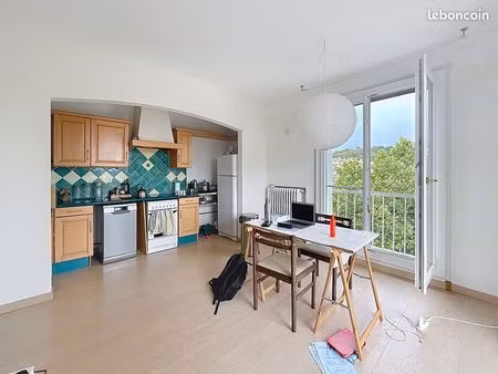 appartement 3 pièces 53 m²