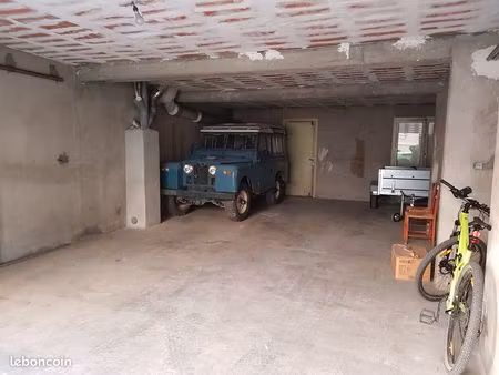 a vendre grand garage 60 m² quartier gare perpignan