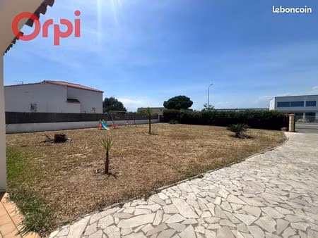terrain 455 m² pia